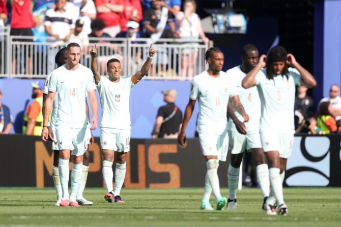 Frankreichs Kylian Mbappé bejubelt seinen Treffer zum 1:0 im Viertelfinale der WM 2026 gegen Marokko am 9. Juli 2026 im Boston Stadium in Foxborough. (Lars Baron / Getty Images North America via Getty Images)