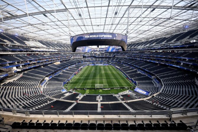 Innenansicht des Los Angeles Stadium in Inglewood vor dem Viertelfinale der WM 2026 zwischen Spanien und Belgien am 10. Juli 2026. (Alex Grimm / Getty Images North America via Getty Images)