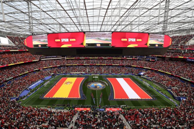 Panorama-Innenansicht des Los Angeles Stadium vor dem Anpfiff des Sechzehntelfinals der WM 2026 zwischen Spanien und Österreich am 2. Juli 2026 in Inglewood, Kalifornien. (Charlotte Wilson / Getty Images)