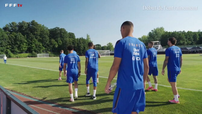 Frankreich trainiert nach Schweden-Sieg in Boston