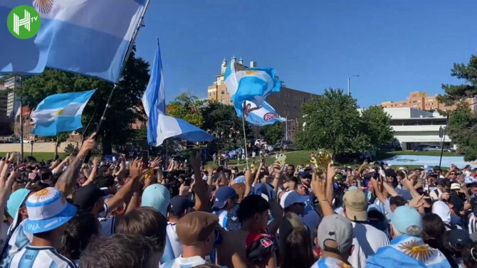 Argentinische Fans sorgen in Kansas City für Gänsehautstimmung