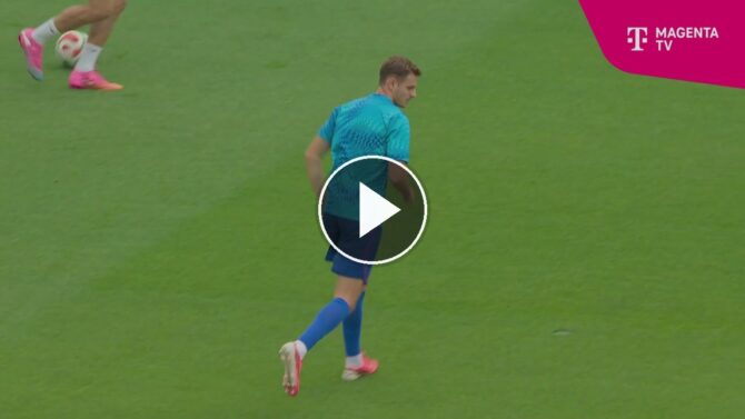 Tabea Kemme lobt bei MagentaTV Bayern-Star Josip Stanišić.
