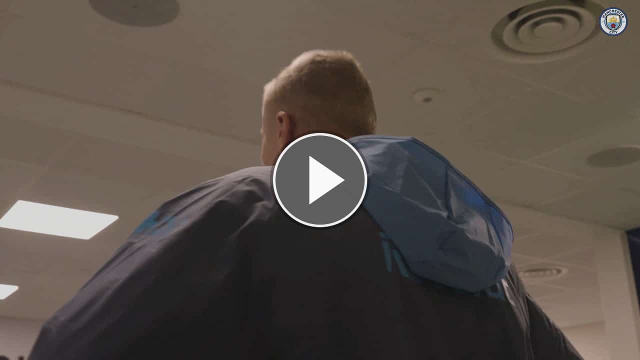 Fußball Videos Haaland zeigt neue Frisur bei Man City vor Saisonstart