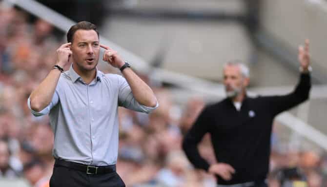 Matthias Jaissle, Trainer von Newcastle United, während des Premier-League-Spiels gegen AFC Bournemouth