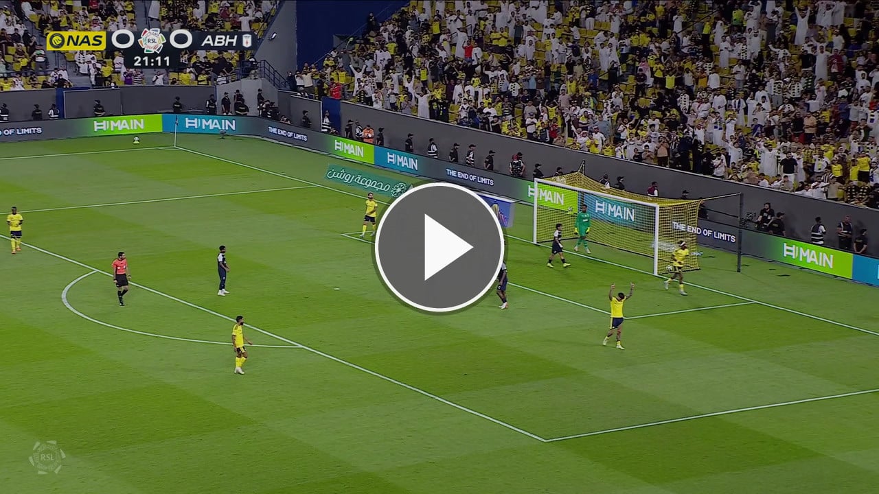 Fußball Videos Ronaldo per Kopf: Al Nassr siegt knapp gegen Abha