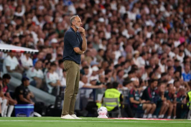 Pellegrino Matarazzo, Trainer von Real Sociedad, während des LaLiga-Spiels gegen Real Madrid